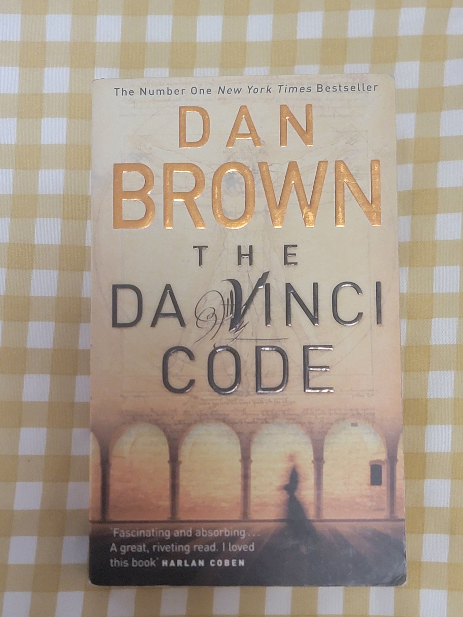 The Da Vinci Code by Dan Brown (Paperback)
